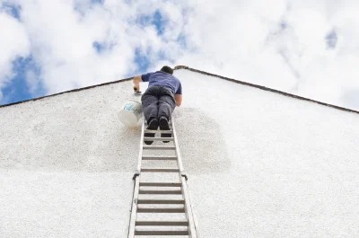 Peinture extérieure à Brie-sous-Matha — façades et ravalement